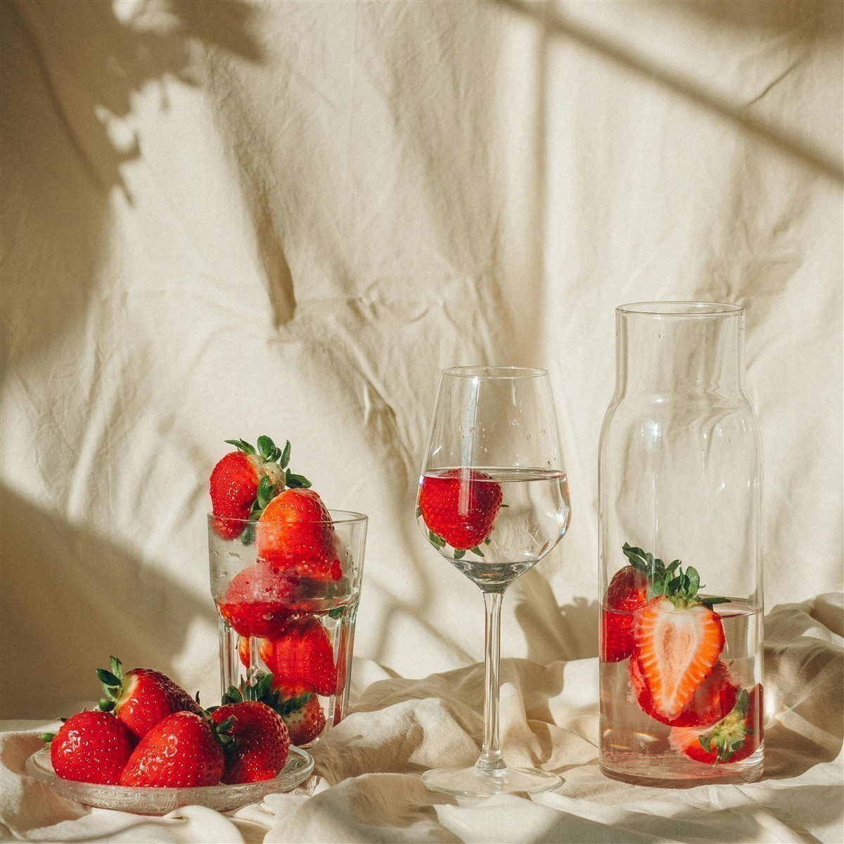 MARCO POLO Erdbeeren leicht gezuckert 6x 980g, eingelegte Erdbeeren, Obstkonserve